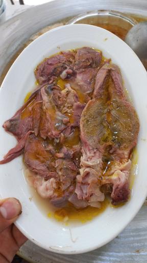 عکس طباخی بره سفید