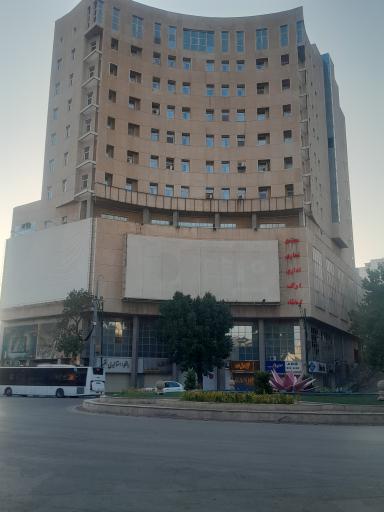 عکس فروشگاه کفش ایران