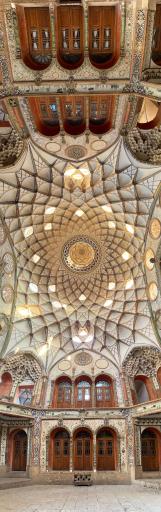 عکس خانه تاریخی بروجردی ها