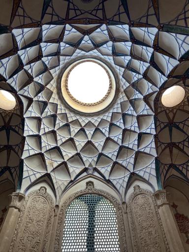 عکس خانه تاریخی بروجردی ها