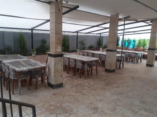 عکس آشپزخانه، باغ و کافه رستوران چهارفصل