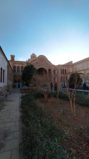 عکس خانه تاریخی بروجردی ها