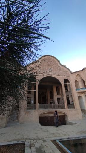 عکس خانه تاریخی بروجردی ها