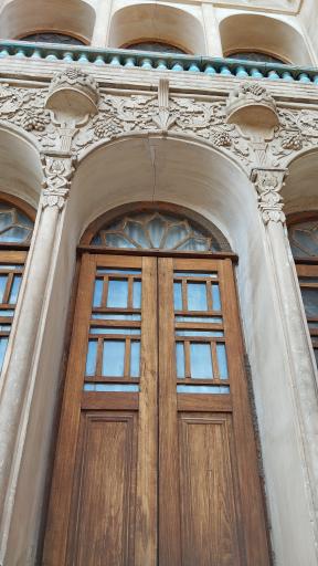 عکس خانه تاریخی بروجردی ها