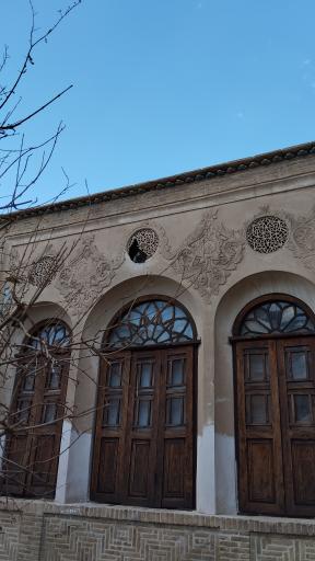 عکس خانه تاریخی بروجردی ها