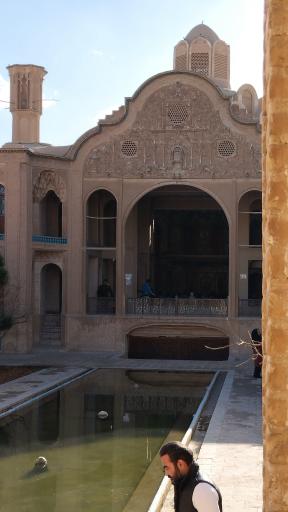 عکس خانه تاریخی بروجردی ها