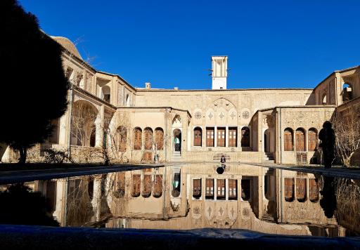 عکس خانه تاریخی بروجردی ها