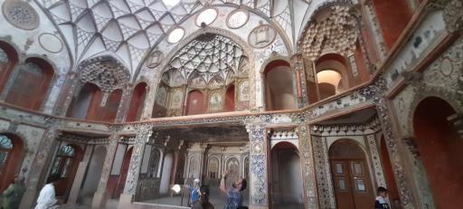 عکس خانه تاریخی بروجردی ها