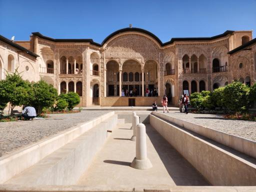 عکس خانه تاریخی بروجردی ها