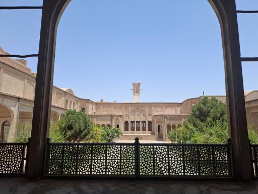 عکس خانه تاریخی بروجردی ها
