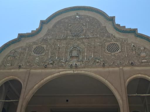 عکس خانه تاریخی بروجردی ها