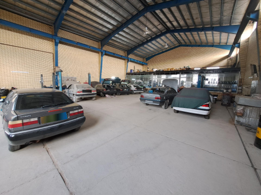 عکس مجتمع تعمیرگاهی وخدمات خودرویی ساتراپ