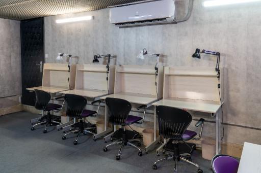 عکس سالن مطالعه پسرانه کهکشان (اپسیلون)