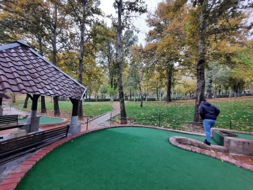 عکس باشگاه مینی گلف مینیاتور