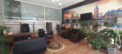 عکس مشاوران باغ و ویلا ماهور