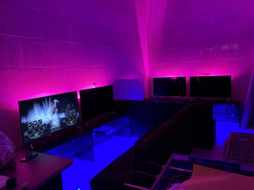 عکس کلوپ بازی منطقه بازی