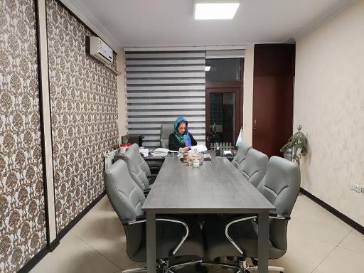 عکس موسسه حقوقی آقازاده