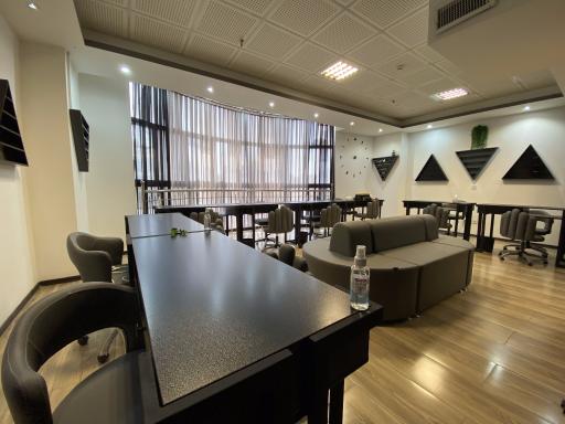 عکس سالن زیبایی منتا