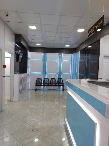 عکس درمانگاه و آزمایشگاه دی