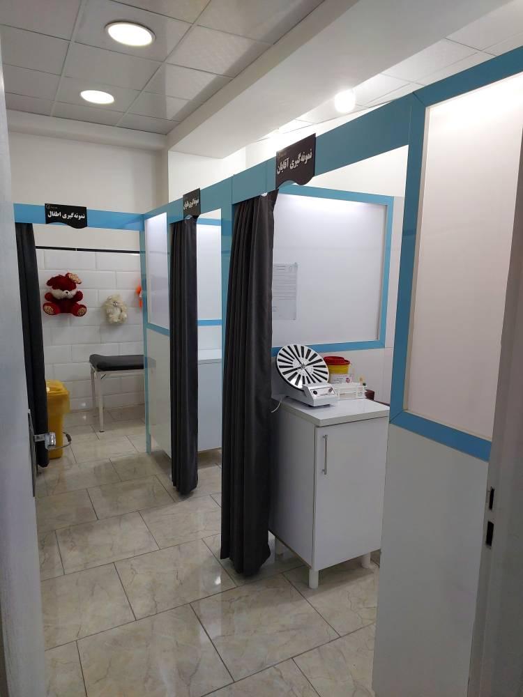 عکس درمانگاه و آزمایشگاه دی