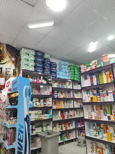 عکس داروخانه شبانه روزی دکتر تاجری 