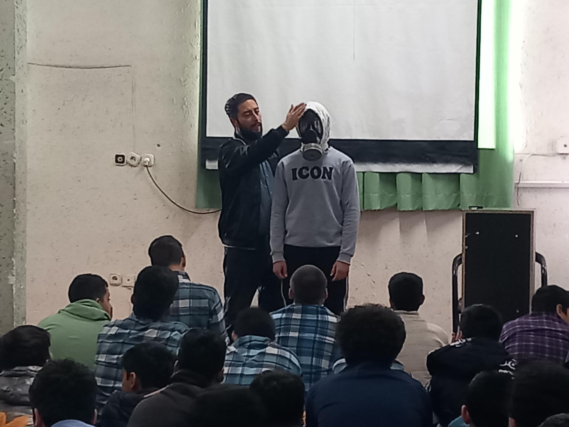 عکس واحد مقاومت بسیج دانش آموزی دبیرستان علویه