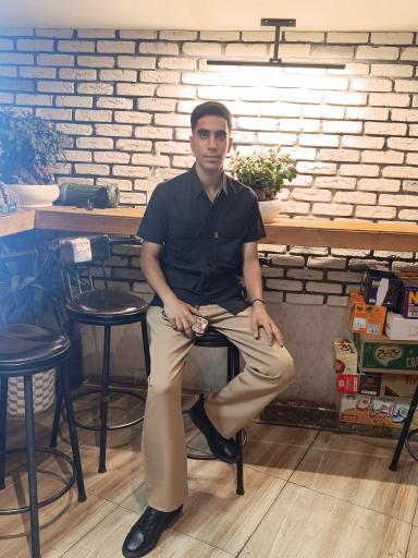 عکس کافی شاپ پلاس