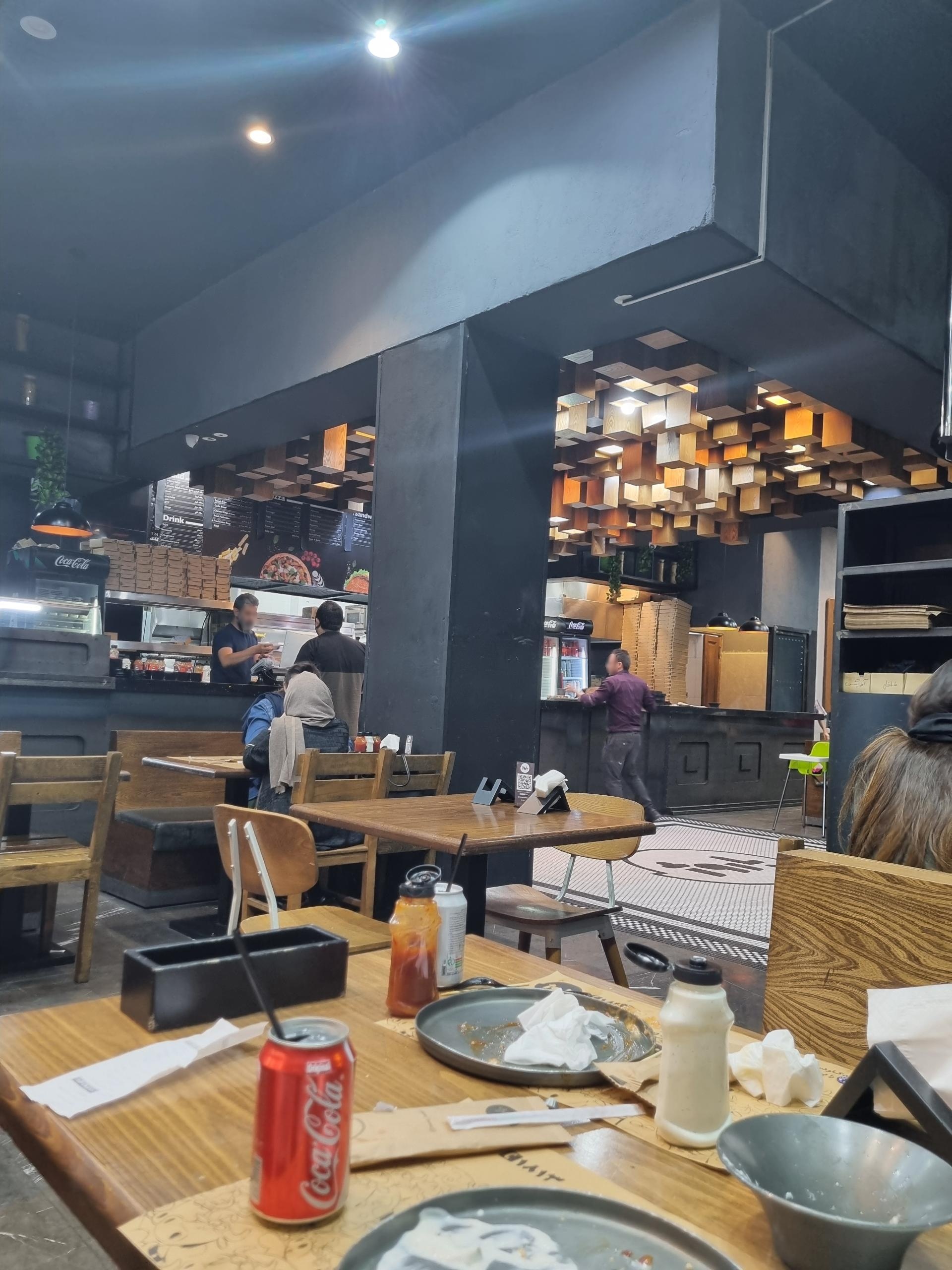 عکس رستوران باروژ شعبه میرداماد