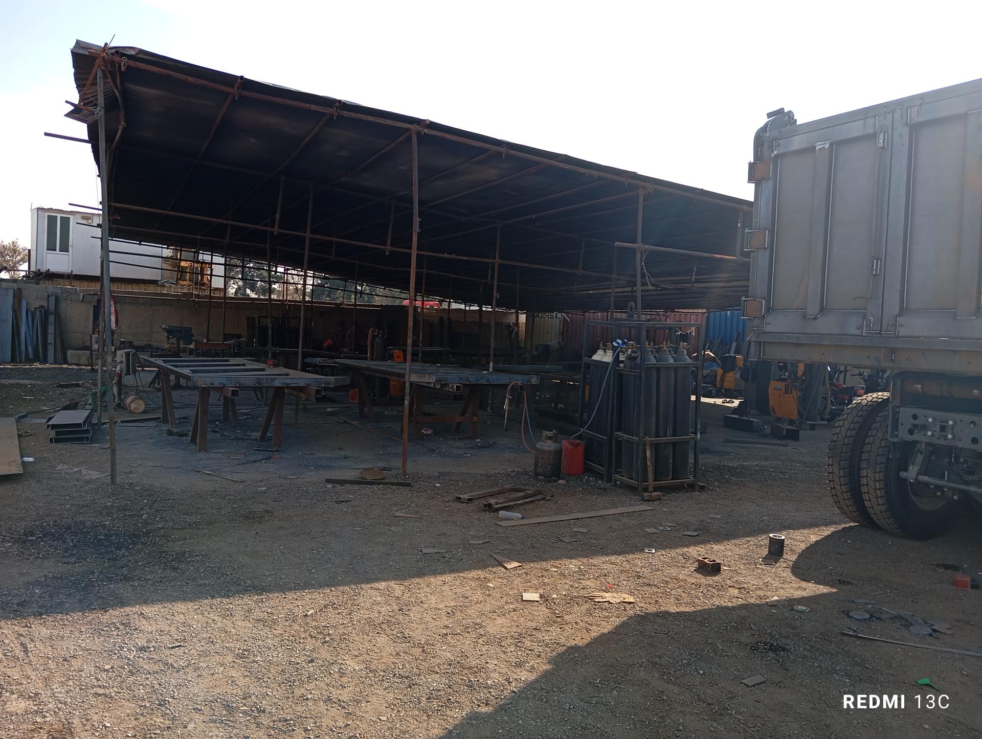 عکس یگانه کمپرس