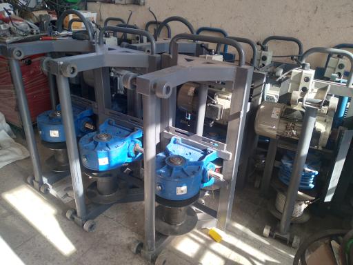 عکس گروه تولیدی نیکان ماشین  