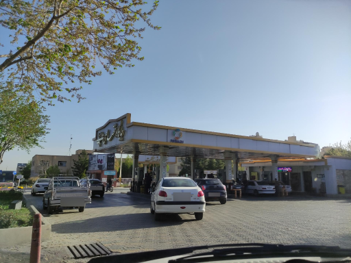 عکس پمپ بنزین علی(دو)