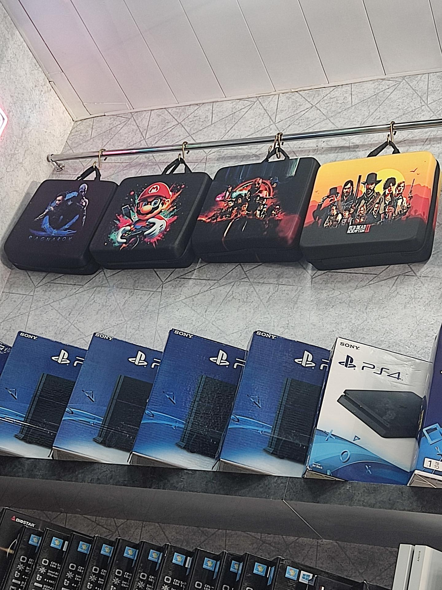 عکس فروشگاه سونی