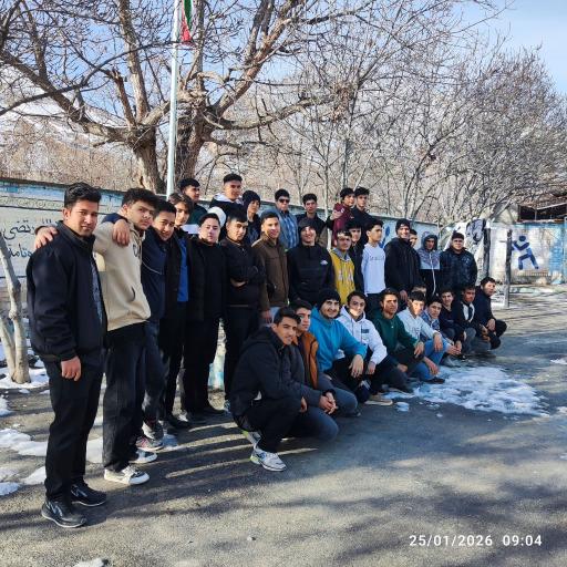 عکس دبیرستان امام خمینی (ره)