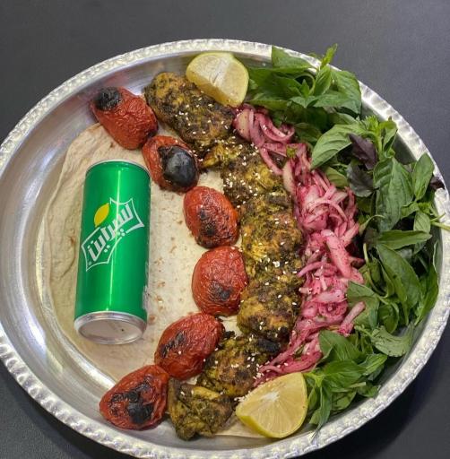 عکس باربیکیو لئون 