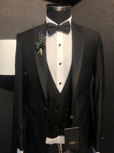 عکس کت وشلوار ZAYFA