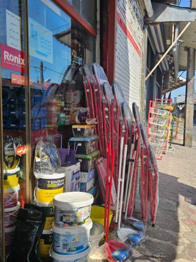 رنگ و ابزار خاک باز