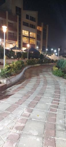 عکس هتل ساحلی باران