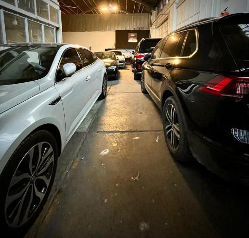 عکس خدمات خودرو پطروسیان