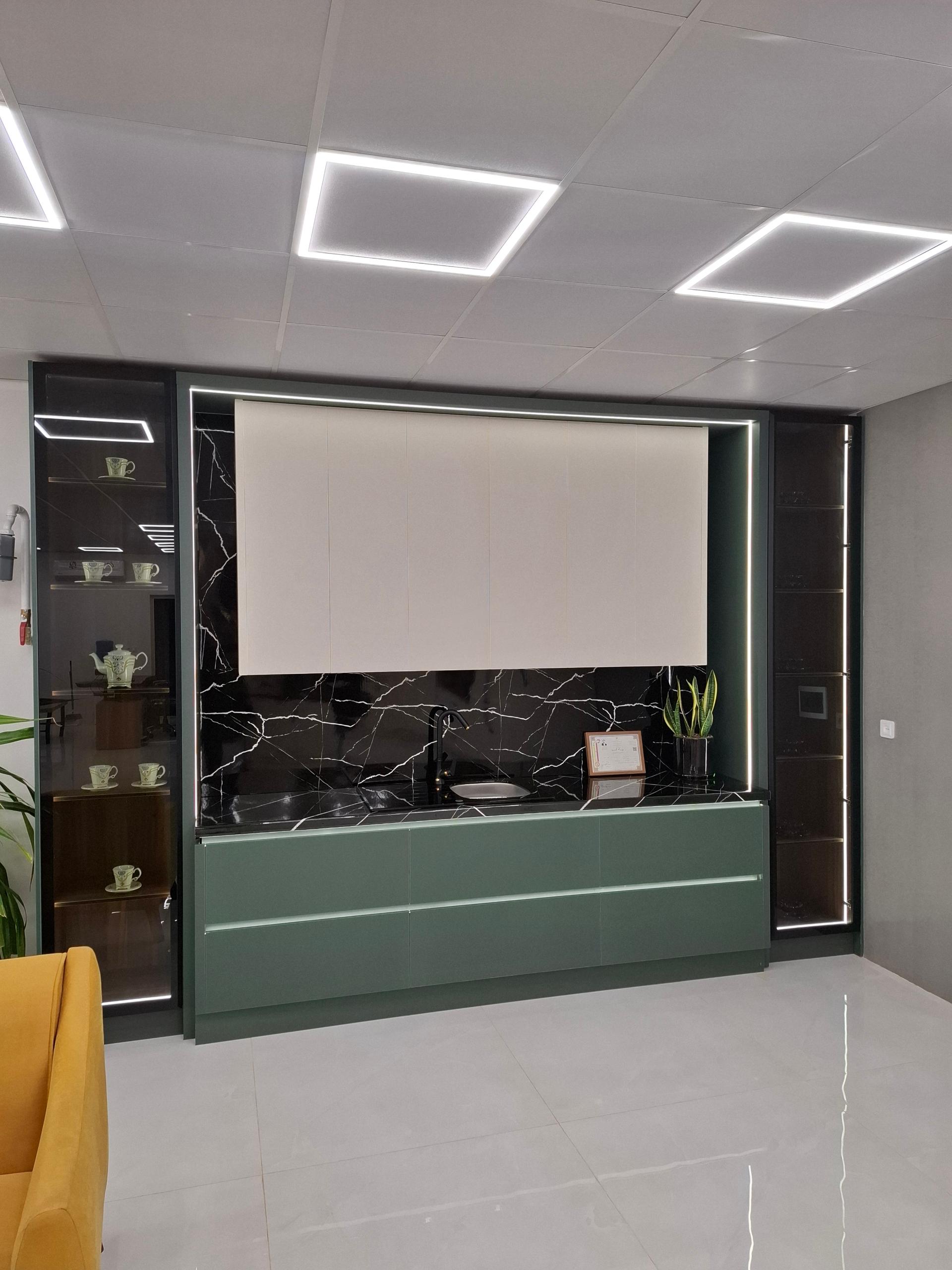 عکس سرو چوب