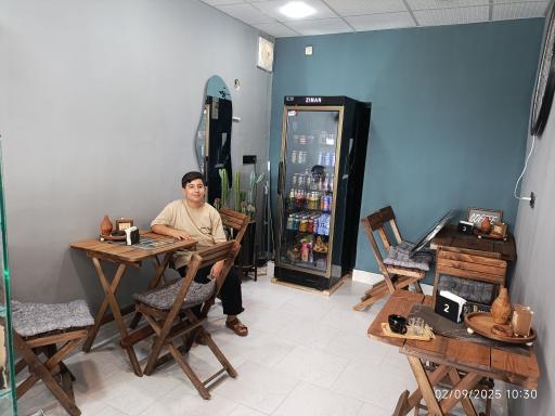 عکس کافه اچ