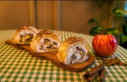 عکس کافه رولت