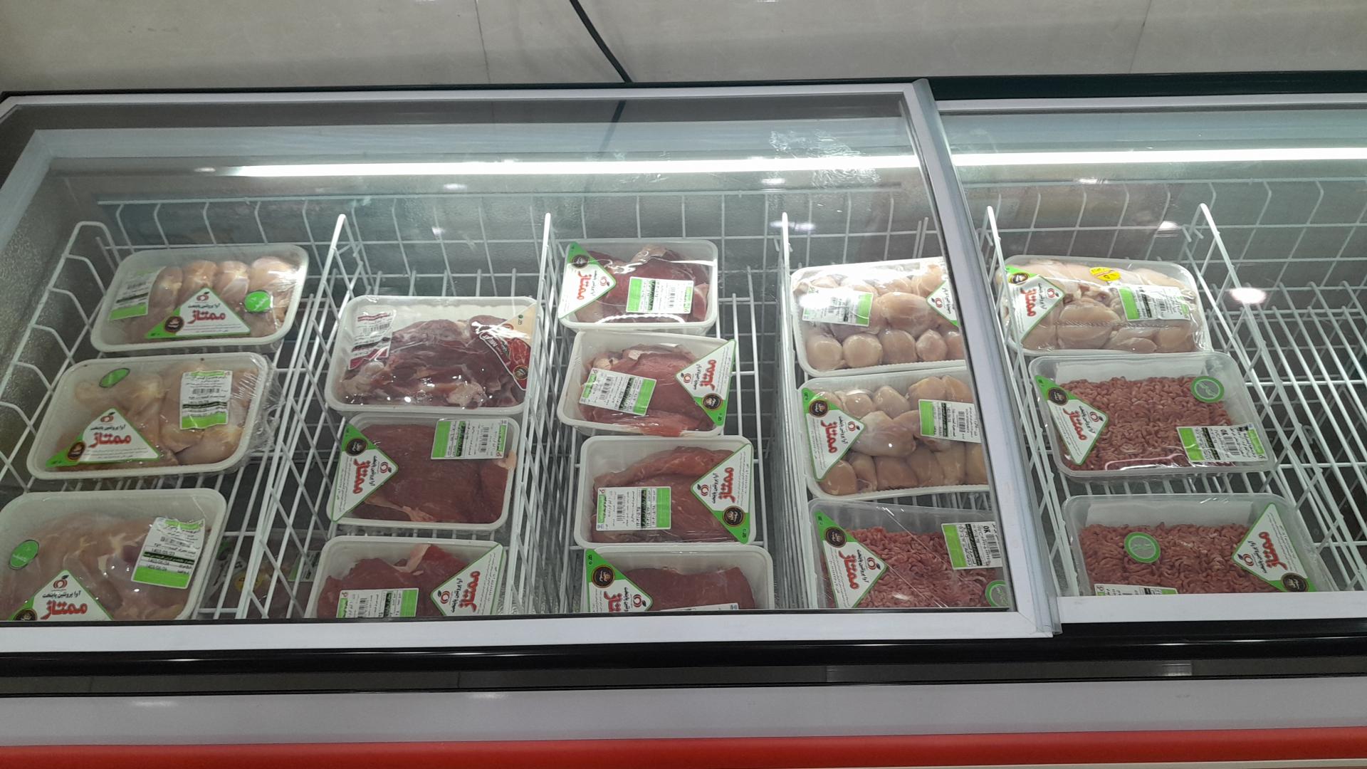 عکس فروشگاه زنجیره ای افق کوروش