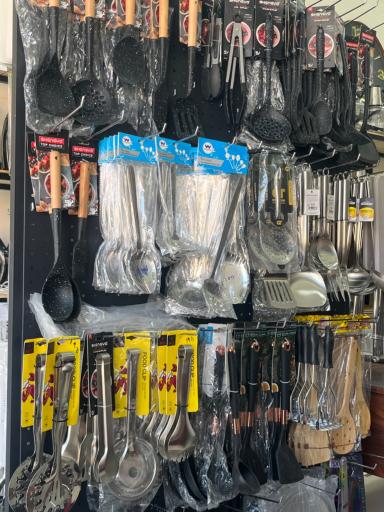 عکس فروشگاه لوازم خانگی و آشپزخانه چوبین 