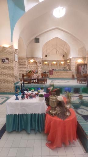 عکس حمام خان یزد و سفره خانه حمام خان