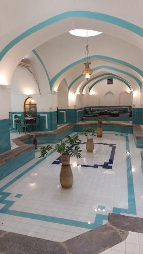 عکس حمام خان یزد و سفره خانه حمام خان