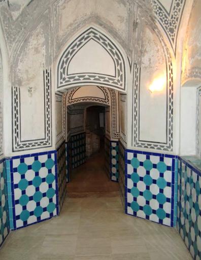 عکس حمام خان یزد و سفره خانه حمام خان