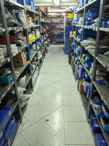 عکس ایران خودرو کاردانی