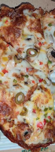 عکس پیتزا فون شعبه سپاهان‌ شهر