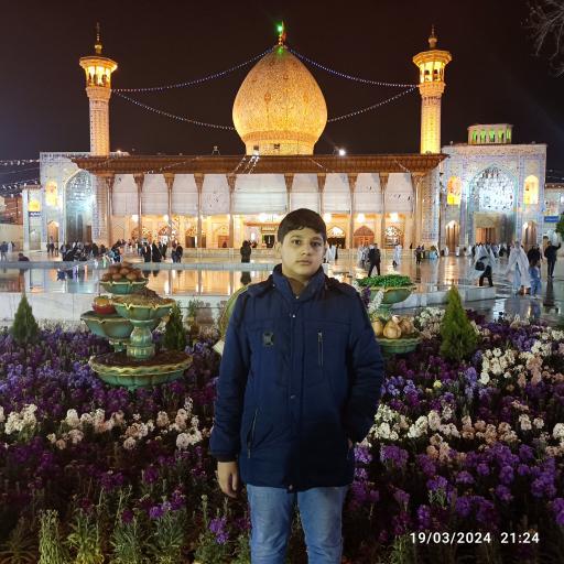 عکس صحن مطهر حضرت احمد بن موسی (شاهچراغ)