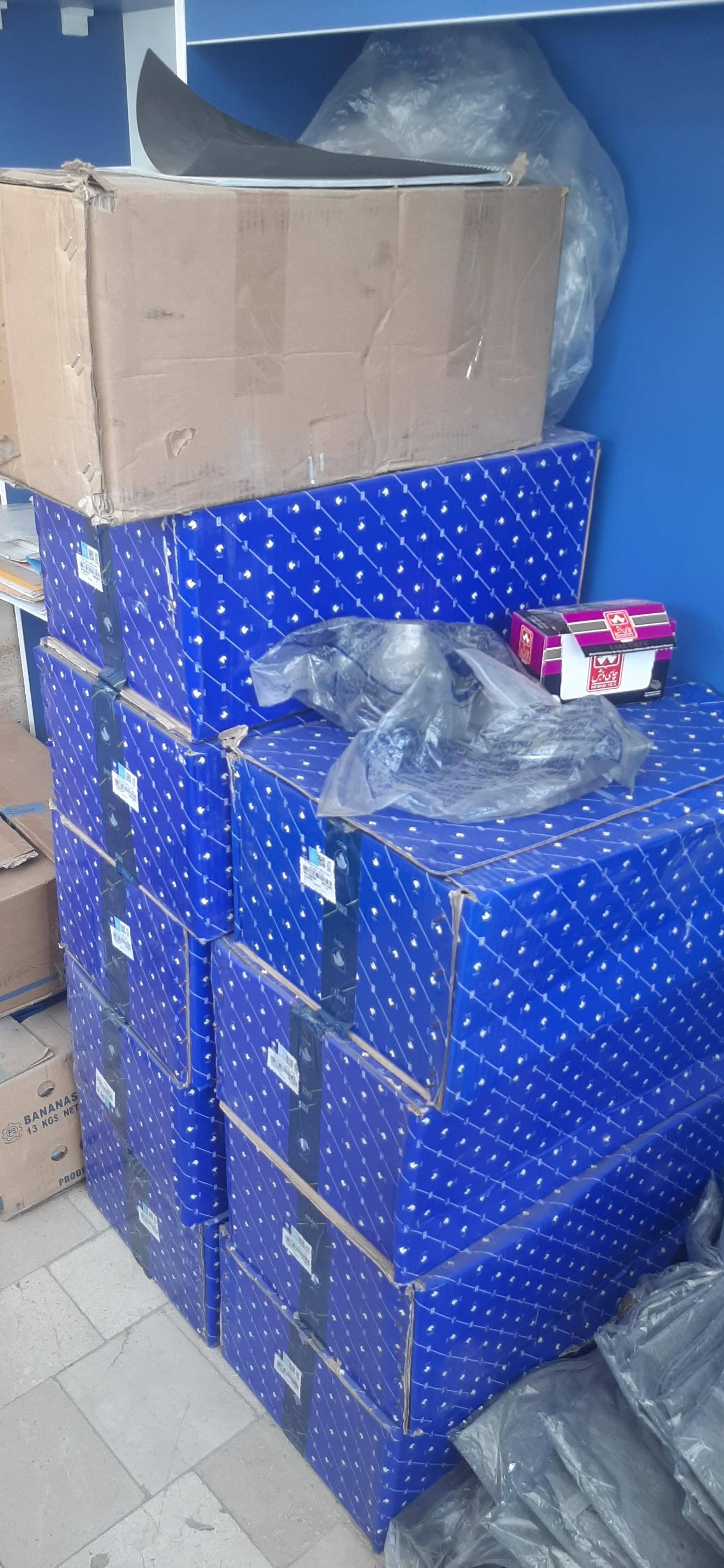 عکس فروشگاه شاتل